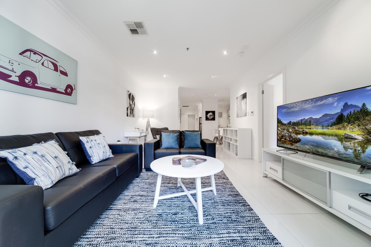 York Apartments On Grenfell أدليد المظهر الخارجي الصورة